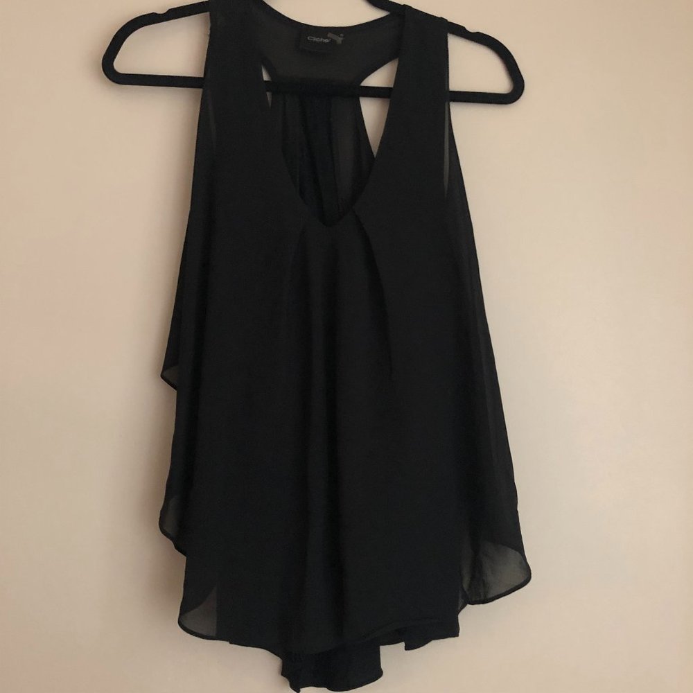 Cliché Flowy Sleeveless V-Neck Blouse in Black | Size Small - Picture 4 of 10